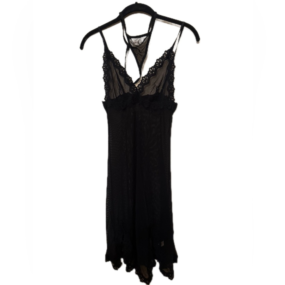 Vintage Y2K Elegant Black Lace Nightgown